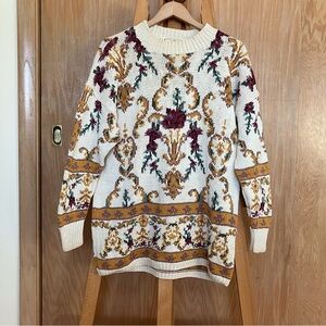 Vintage patterned sweater!